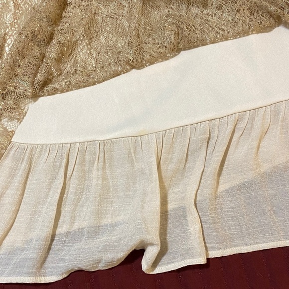 A’reve Lace Crotchet Strap Dress in Cream with Gold Lace Overlay Large - Picture 3 of 8